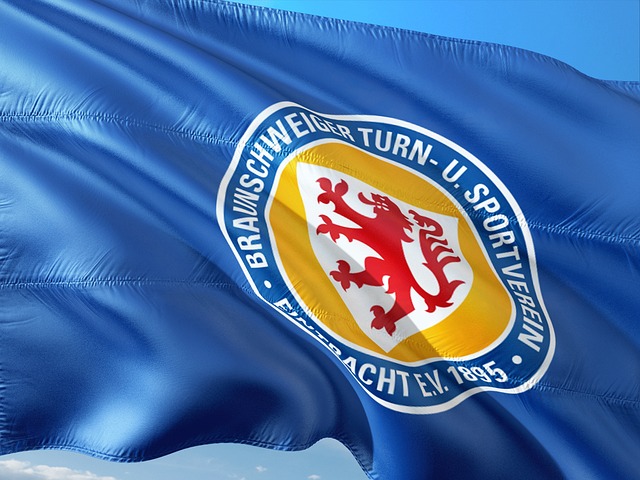 巴萨官方：12月10日对阵法兰克福的欧冠比赛将回归诺坎普举行